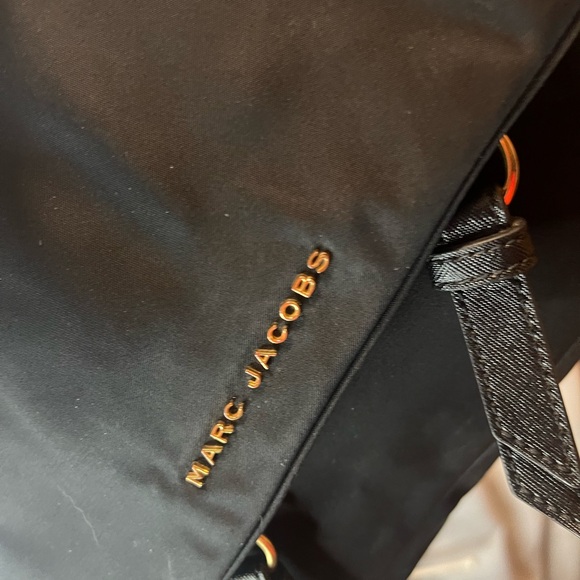 Marc Jacobs Black Small Messenger Bag - Picture 9 of 12